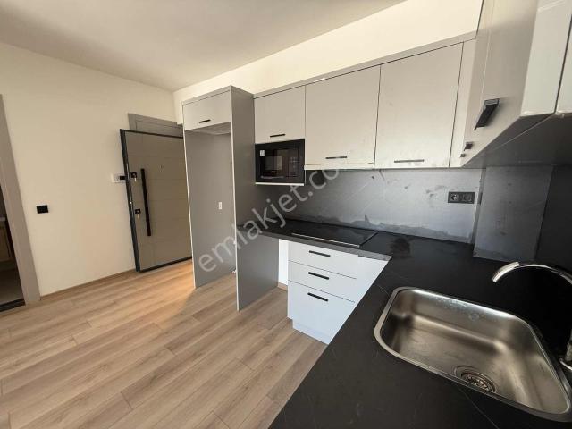 Avlu Torbalı Mah 1+0 40m² & 1+1 55m² & 2+1 120m²satılık Daireler