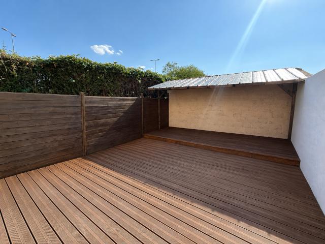 AVRY LL152 Maison meublée une chambre + grande terrasse