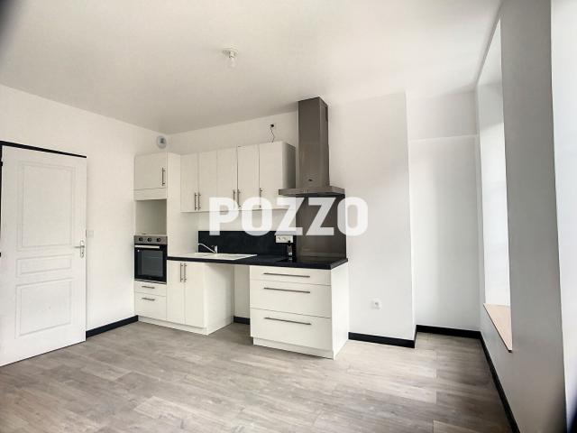 AVRANCHES: appartement F2 36 m2 en location local à vélo