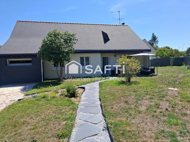 Avrille, grande maison familiale 6 chambres