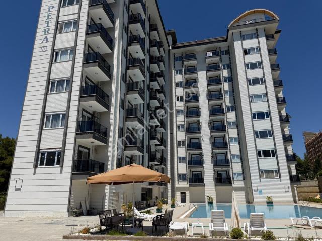 Avsallar Satılık 1+1 İskanlı Daire