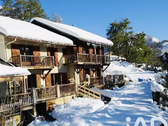 Ax les Thermes 09110 Achat / Vente maison 9 pièces t9