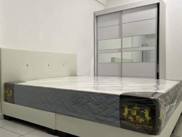 Axis [Female Unit] Middle Room! Offer At Only RM770! 3 Minute To LRT Station! LRT Direct To Sunway Velocity!