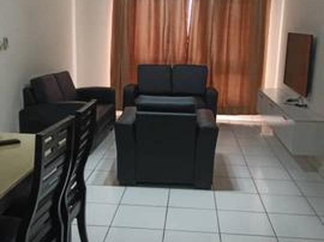 Axis ResidenceFULLY FURNISHED WELL KEPT LRT