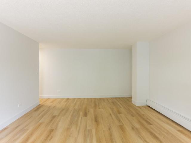 Axis Tower 2 Bedroom Apartment for Rent at 10155 116 St Nw, Edmonton, AB T5K 1W2 Oliver