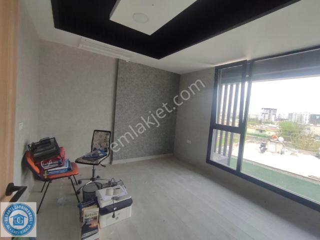 Ay Center'dasatılık Dubleks Büro