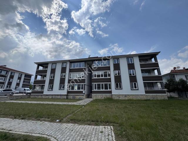 Ayşe Emlaktan Neviye'de Satılık 3+1 Sıfır Daire