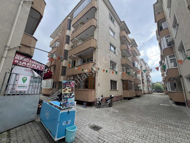 Ayşe Emlak'tan Arifbeyde Arifiyeliler Sitesi 2+1 Satılık Daire