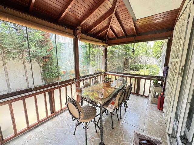 Ayşe Emlak'tan Satılık 4+2 Dubleks Daire Kış Bahçeli Cam Balkon