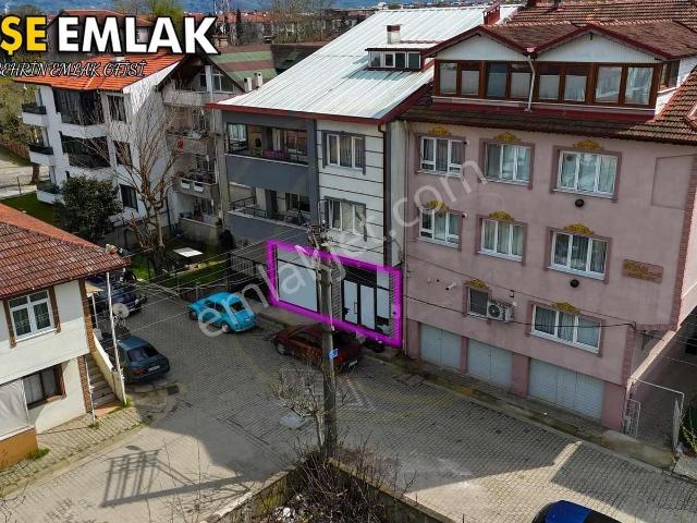 Ayşe Emlak'tan Satılık Fatih Mah 65 M2 Dükkan