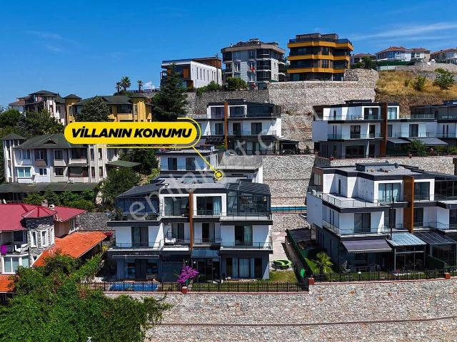 Ayşe Emlak'tan Serdivanın En Gözde Yerinde 6+1 Satılık Villa