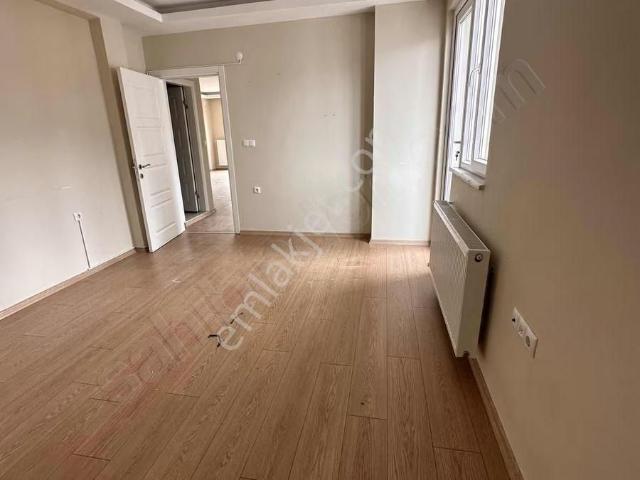 Ayşegülden Katılım Finanslara Uygun Satılık 2+1 Ara Kat Daire