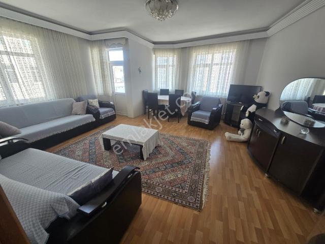 Çay Mahallesi Eşyalı Kiralık Abonelikler Açık 3+1 Daire
