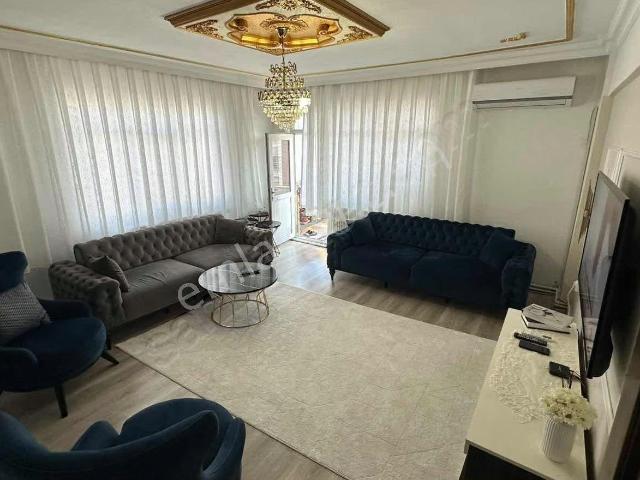 Çayırova Fatih Caddesine Yakın 3+1 Arakat