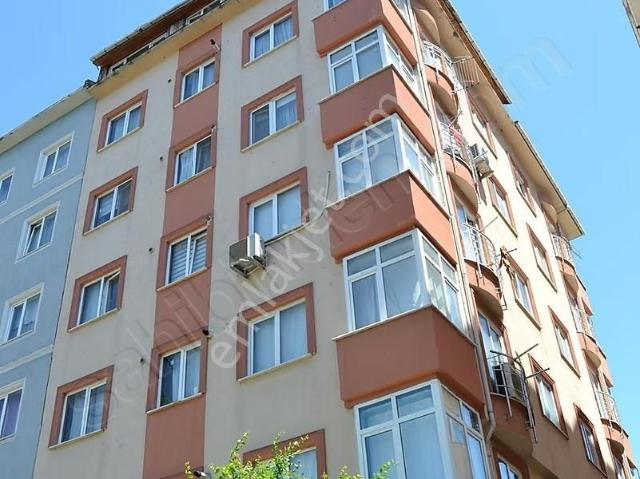 Ay Sonu Boşş İkbal Caddesine Komşu Çamlık Mh. Kiralık 2+1