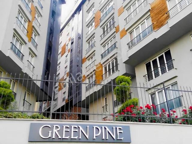 Ayazağa Green Pıne Sitesi'nde Ön Cephe 1+1