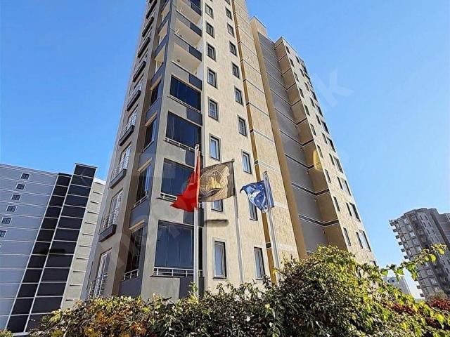 AYAŞ'DA HAVUZLU DENİZ MANZARALI İSKANLI 2+1 EŞYALI SATILIK DİARE