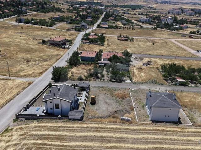 AYAŞ MERKEZDE 587 M2 KONUT İMARLI ARSA