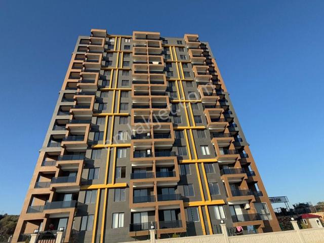 Ayaş'ta 1+1 Havuzlu Site İçerisinde Deniz Manzaralı Satılık Daire