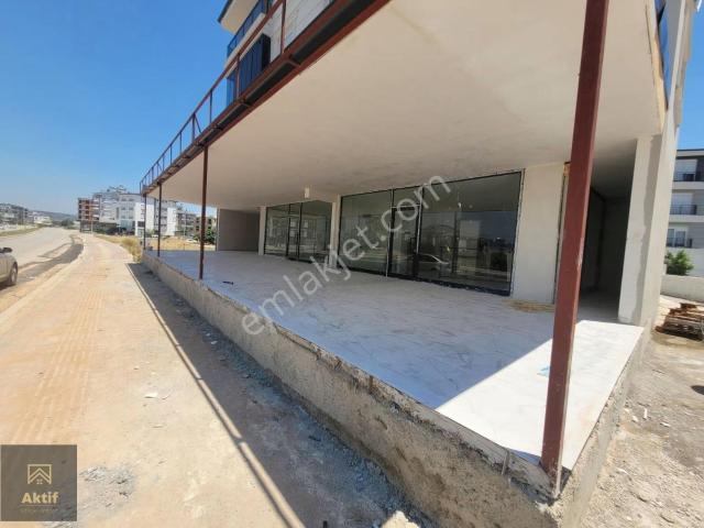 Ayanoğlu Mah Cadde Üzerinde Büyütmesi Yapılmış 2 Dükkan Bir Arad