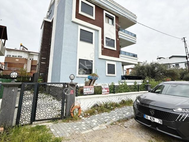 Ayanoğlun'dan Akçay Cemiltemel'de Satılık 4+1 Dubleks Daire