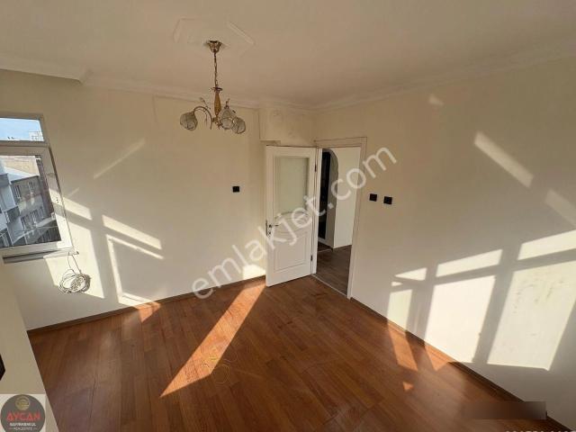 Aycan Gayrimenkulden 17 Eylül Mah. 2+1 Full Tadilatlı Daire