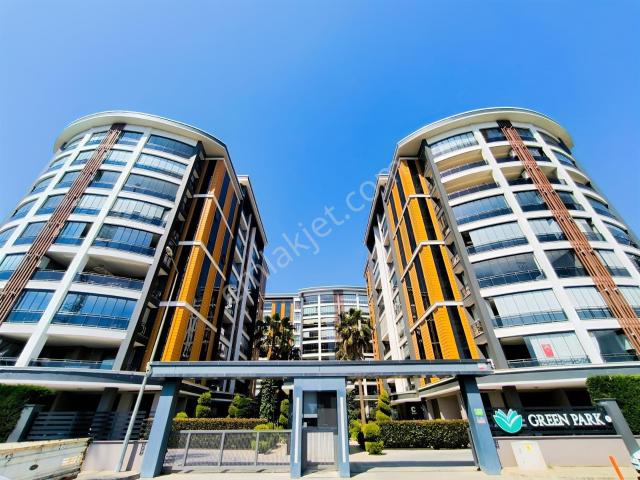 Aydın Efeler Green Park Sitesi'nde Satılık 3+1 Arakat Daire