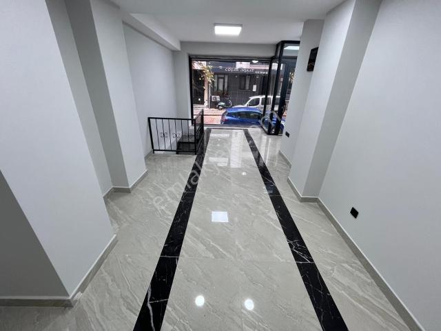 Aydın İnş. Caddeye Yakın 120m2 Giriş Sıfır Depolu Dükkan