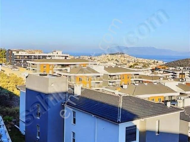 Aydın Kuşadası Değirmendere Mahallesi'nde Satılık 2+1 Daire