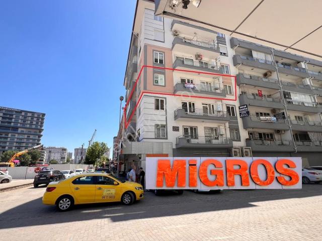 Aydın Merkez Yedieylül Mahallesinde Ara Kat Satılık Daire