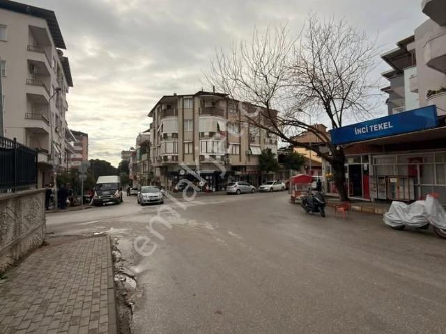 Aydın / Nazilli – Eski Devlet Hastanesi Mevkiinde Satılık Fırsat Daire