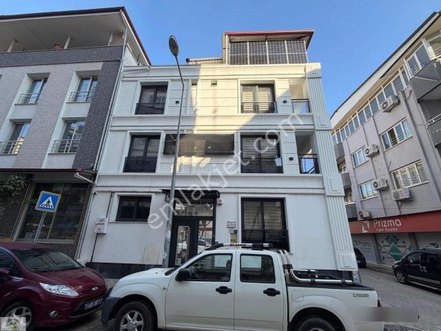 Aydın Nazilli Turan Mahallesinde Tripleks Kiralık Ofis