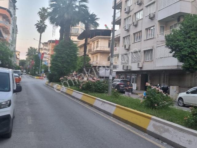 Aydın Nazilli Yöntem Emlaktan Turan Mahallesinde Çarşı İçi Kiralık 3+1 Daire