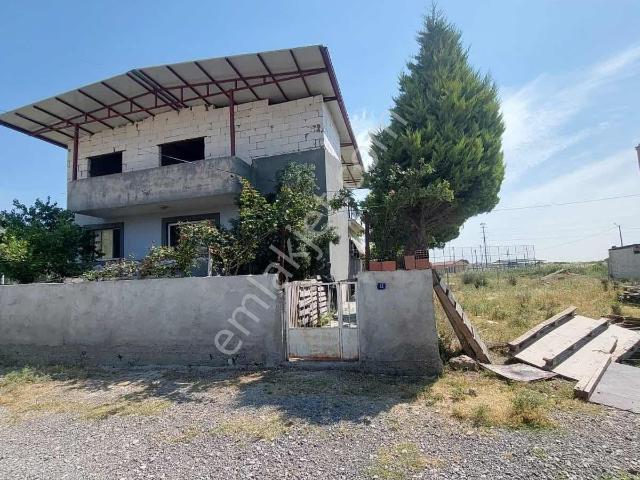 Aydın Söke Sazlıköyde 300 M² Arsa İçerisinde 3+1 Satılık Ev