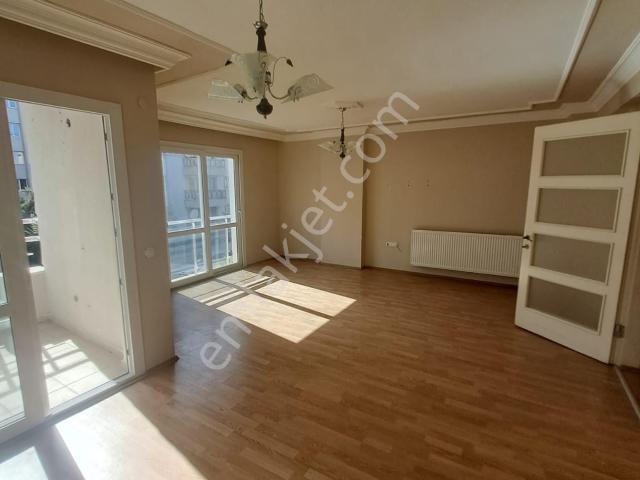 Aydın Söke Yenicami Mahallesin De Kiralık 3+1 Tertemiz Daire