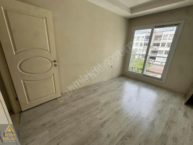 Aydın'dan Mesudiye Mahallesinde 2+1 Fırsat Kiralık Daire