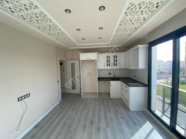 Aydın/didim/cumhuriyet Mh Satılık 1+1 Asansörlü Daire
