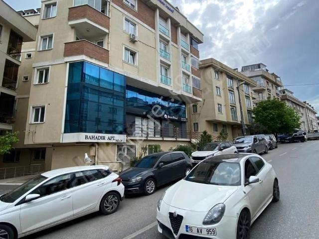 Aydınevler'de Cadde Üstü Yeni 1+1 Kiralık Daire