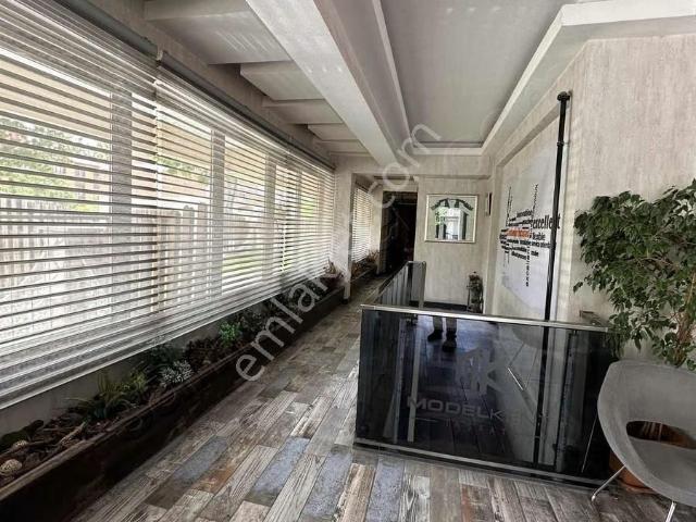 Aydınlık Mahallesinde 280 M2 Dükkan Mülkiyeti