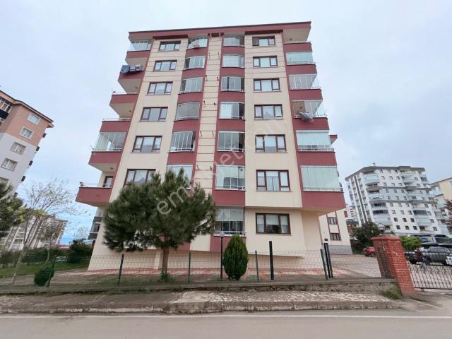Aydınlıkevler'de Satılık 3+1 Daire
