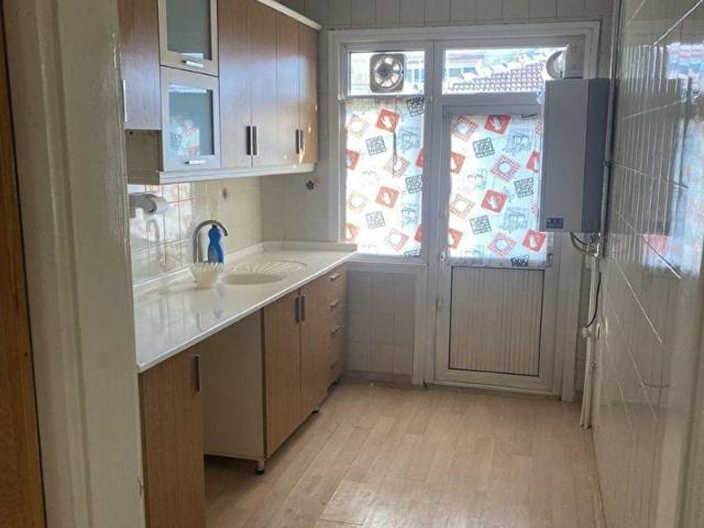 Aydınlığın en iyi yerinde kat eksiği olan kiracılı daire