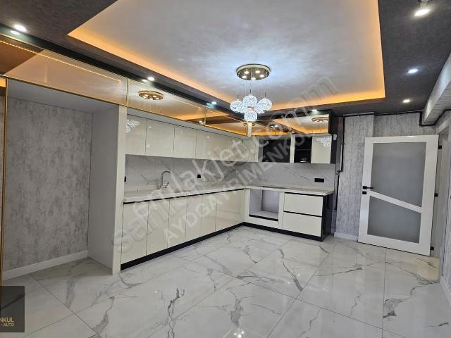 Ayd'den Orhangazi Cad. Üzerinde Satılık Ultra Lüx 3+1 Daire