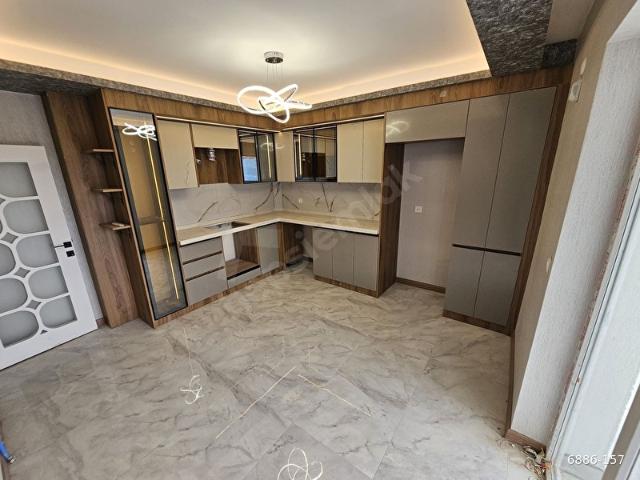 AYD'DEN M.KEMAL MAH SATILIK 3+1 ÇİFT BALKONLU 155M2 DAİRE
