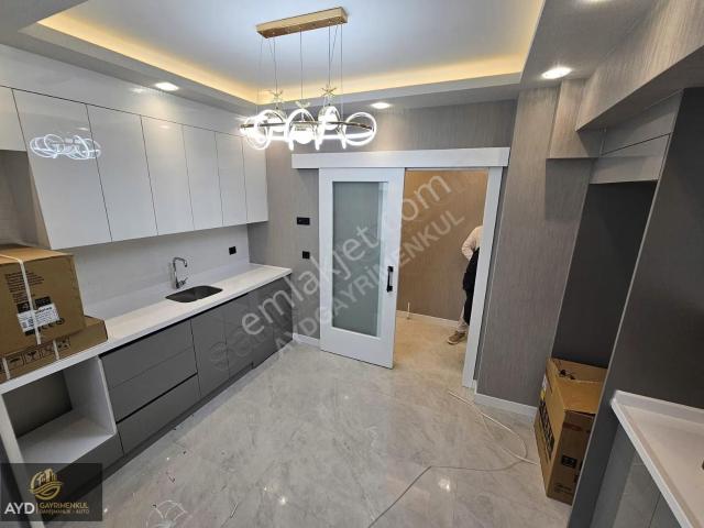 Ayd'den M.kemalde Kiralık 4+1 Lüks Daire 125m2