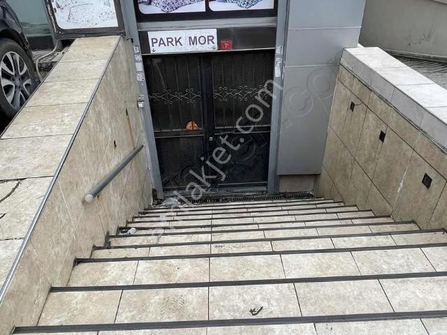 Aydoğan'dan Merter'de Satılık Giriş 375 M2