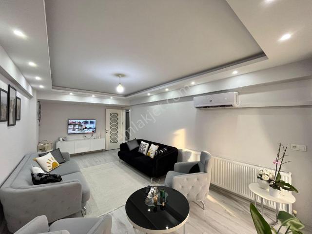 Aydoğdu Mahallesin De 135 M² Satılık Geniş 2+1 Fırsat Daire ! !