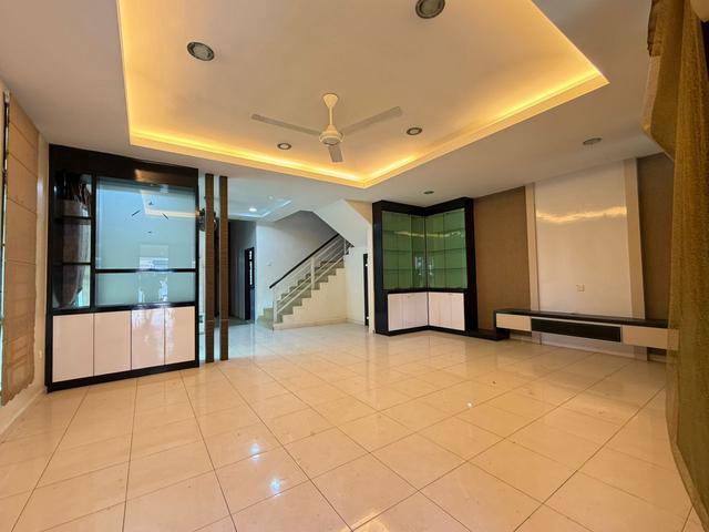 Freehold Ayer Molek Double Storey End lot JPJ Bukit Ayer Keroh Melaka