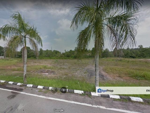 Ayer Hitam Petrol Station Land