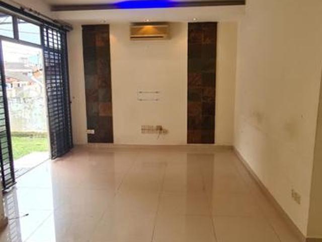 AYER ITAM FARLIM 1STY SemiD 2400SF 3Bedrooms Partly Furnished