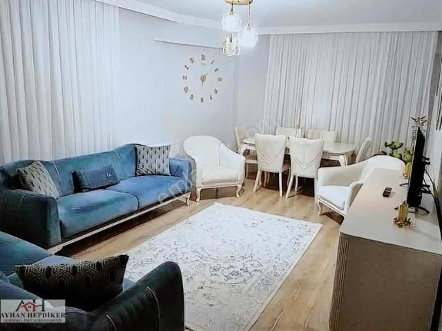 Ayhan Hepdiker Den Kocaali Merkezde 90 M2 2+1 Süper Konumda Dair